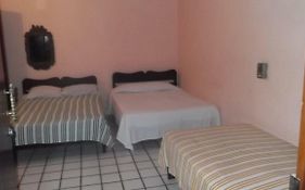 Hotel Colonial Zihuatanejo